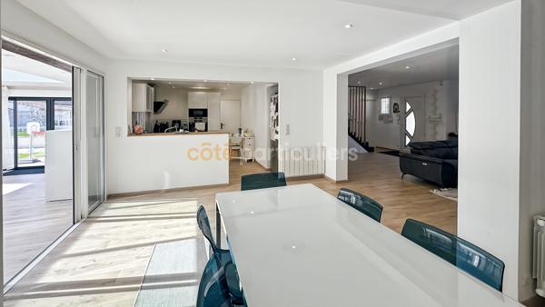 Vente Maison192,3 m² - 7 Pièces - GRETZ ARMAINVILLIERS (77220)