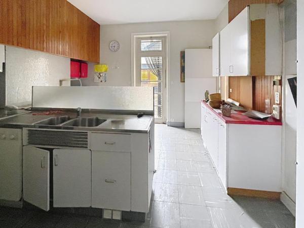 ENSEMBLE IMMOBILIER A COGNAC