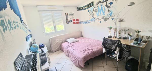 APPARTEMENT T4 TYPE PAVILLON AVEC GARAGE TERRASSE JARDIN & ZERO CHARGE!