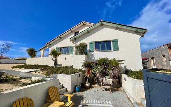 Maison à vendre    8 pièces •  Vieux-Boucau-les-Bains