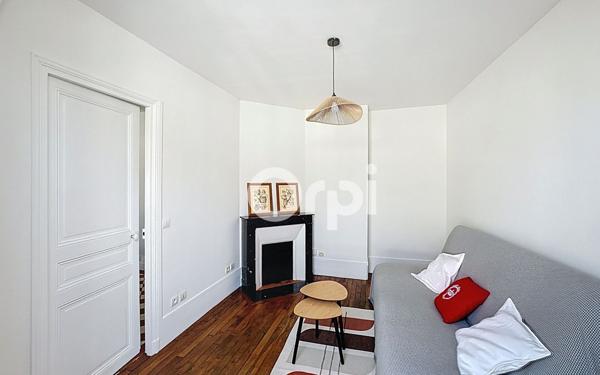 Appartement à vendre    1 pièce • 21,45 m2 Paris 15