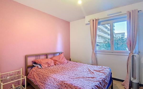 Appartement à vendre    3 pièces • 61,60 m2 Toulon