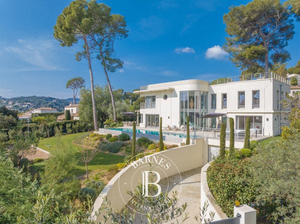 Antibes, Villa 7 Chambres -  416 m² à vendre