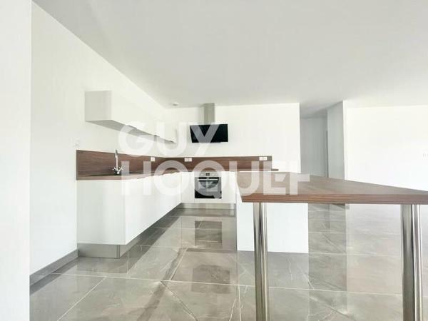 Maison neuve de standing à vendre à Orthez