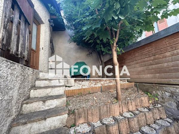 Location Maison 2 pièces 26.2 m² - LE VILLAGE Tencin 38570