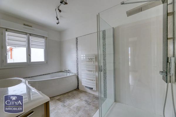 Maison à vendre 6 pièces 145.4m²