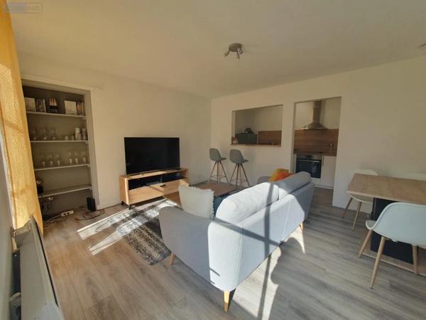 Location - Appartement La Ferté-Bernard 72400 2 pièces 37 m 2