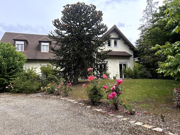 Maison à ROMORANTIN-LANTHENAY, 41200 - 8 pièces 216m²