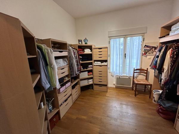 Maison à ROMORANTIN-LANTHENAY, 41200 - 8 pièces 216m²