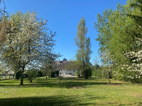 Maison à ROMORANTIN-LANTHENAY, 41200 - 8 pièces 216m²