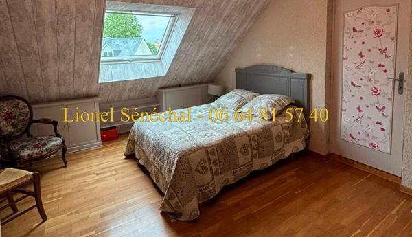 Maison lumineuse et peu énergivore 9 pièces de 138 m2 habitables (165 m2 au sol) sur une parcelle de plus de 1 200 m2