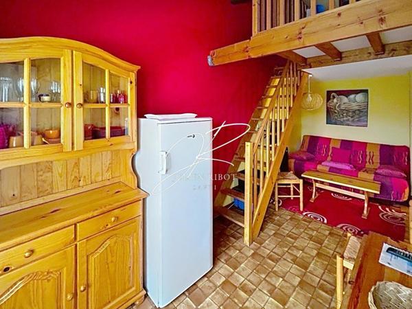 Maison T2 mezzanine 28 m² terrasse parking