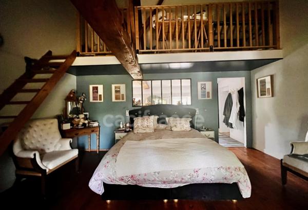 Propriété de 3 maisons dans un cadre bucolique avec plus de 3 hectares - à 20min de LA ROCHELLE