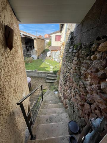 Maison Pollionnay 2 pièce(s), 1 chambre, 51 m2, jardin, calme