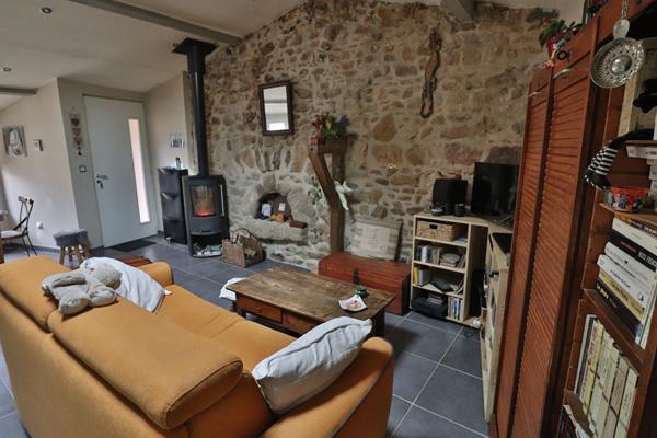 Maison Pollionnay 2 pièce(s), 1 chambre, 51 m2, jardin, calme