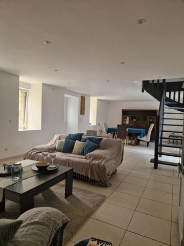 Maison à vendre 5 pièces LE MERZER (22)