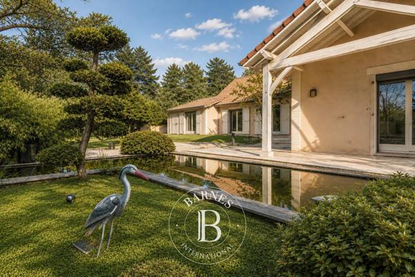 Écully, Maison 4 Chambres -  284 m² à vendre