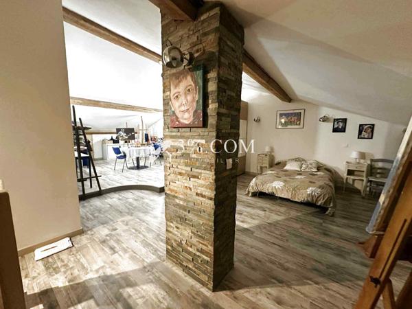 Maison 6 pièce(s) 4 chambre(s) 196 m²