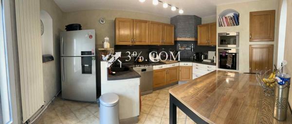 Maison 6 pièce(s) 4 chambre(s) 196 m²