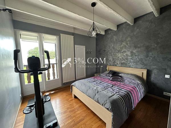 Maison 6 pièce(s) 4 chambre(s) 196 m²