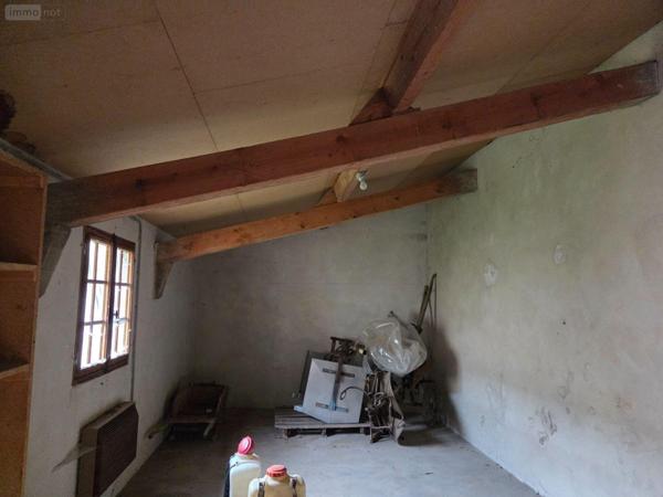 Propriété agricole à vendre à La Chapelle-de-Guinchay en Saône-et-Loire (71570), ref : 13779/958   
LES DAROUX