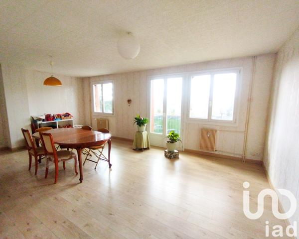 Appartement 5 pièces de 96 m² à Laval (53000)