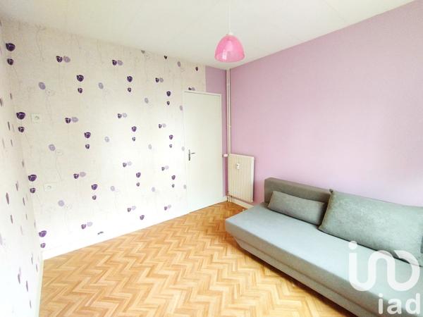 Appartement 5 pièces de 96 m² à Laval (53000)