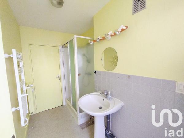 Appartement 5 pièces de 96 m² à Laval (53000)