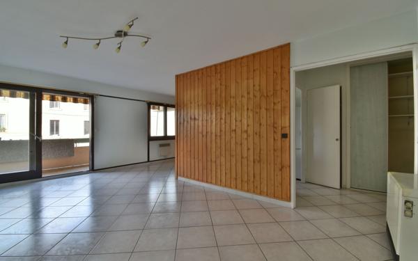 Appartement à vendre    4 pièces • 86,20 m2 Romans-sur-Isère