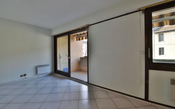 Appartement à vendre    4 pièces • 86,20 m2 Romans-sur-Isère