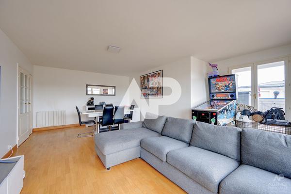 Appartement Rueil Malmaison 5 pièce(s) 109.70 m2 €970 000 ** - Référence 19542