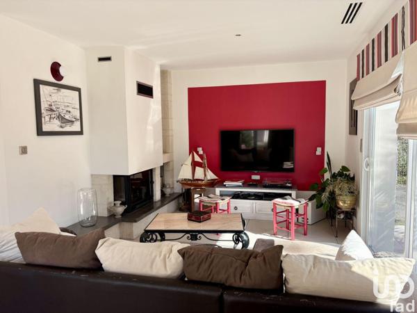 Maison à vendre 4 pièces 105 m² Mérignac