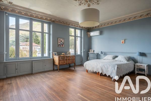 Maison à vendre 15 pièces 266 m² La Tronche