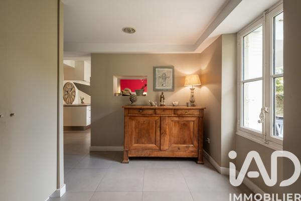 Maison à vendre 15 pièces 266 m² La Tronche