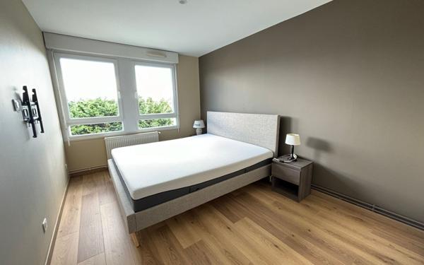 Appartement à louer    3 pièces •  Compiègne