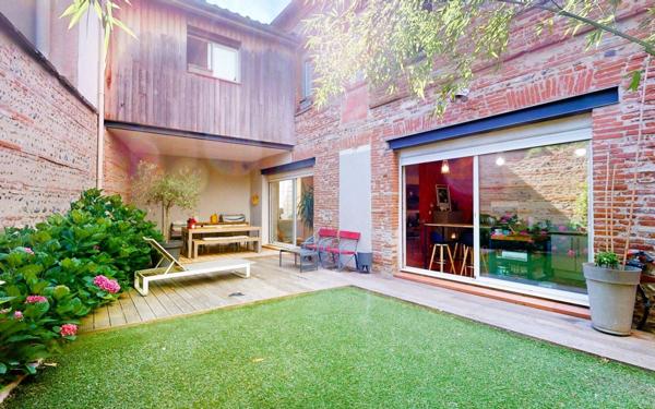 Maison à vendre    5 pièces • 217 m2 Toulouse