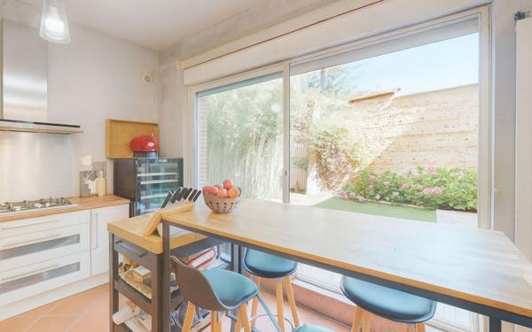 Maison à vendre    5 pièces • 217 m2 Toulouse