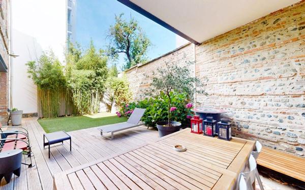 Maison à vendre    5 pièces • 217 m2 Toulouse