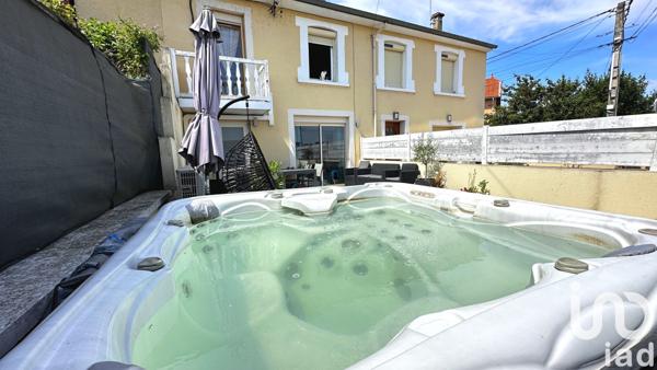 Maison à vendre 4 pièces 73 m² Saint-Romain-le-Puy