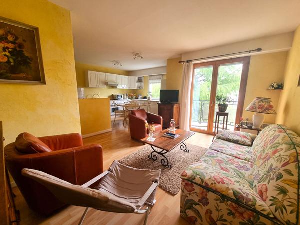 Bourg de Saint Sébastien sur Loire au calme