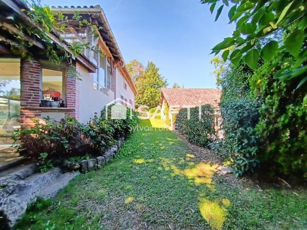 Ensemble immobilier rare – 2 maisons, piscine et dépendance