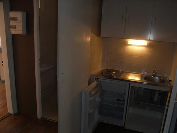 Rodez, Boulevard d'Estourmel, proche cathédrale, local Professionnel en rez-de-chaussée de 46 m²