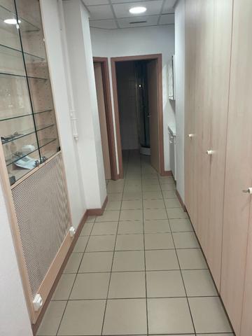 Metz Local Commercial - Disponible le 01/10