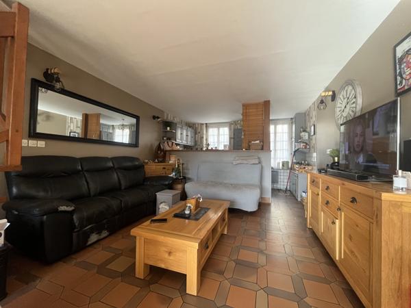 La Rivière-Saint-Sauveur (14600) Proche Honfleur – Maison de ville 90 m² avec terrasse et jardin 129 m² – La Rivière-Saint-Sauveur