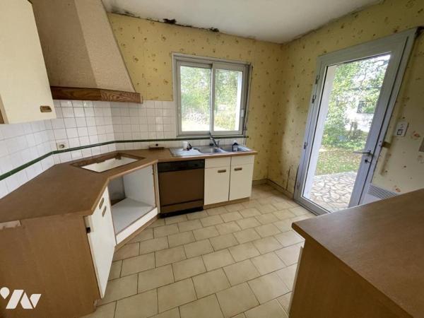 Maison de 170m² à rénover sur un terrain de 2204m²