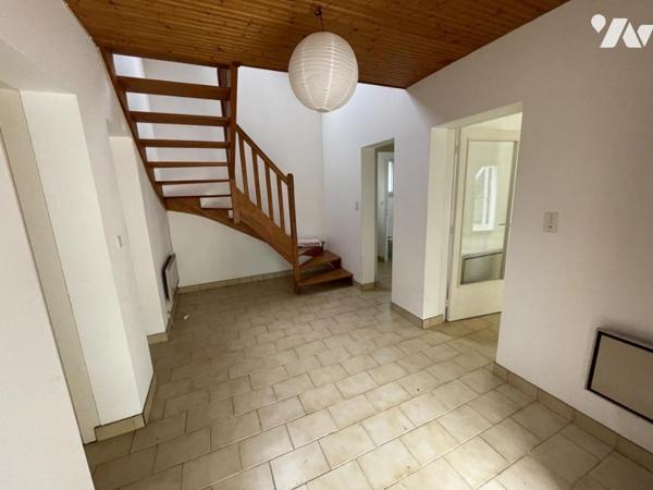 Maison de 170m² à rénover sur un terrain de 2204m²