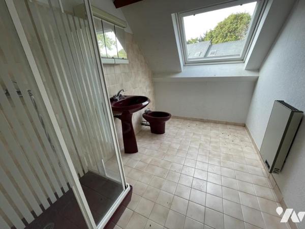 Maison de 170m² à rénover sur un terrain de 2204m²