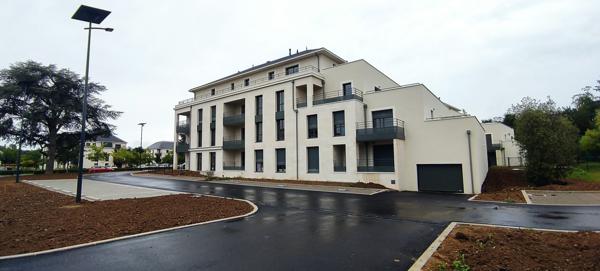 À vendre - T2, 2 pièces situé à Saint-Cyr-sur-Loire (37540)