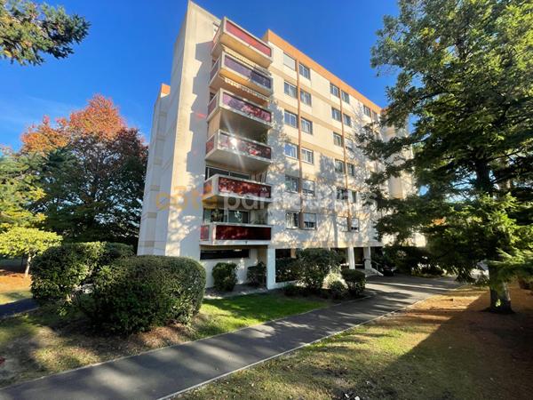 Vente Appartement62 m² - 2 Pièces - GRADIGNAN (33170)