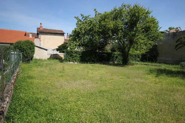 Randan (63310) MAISON 114M2 4P AVEC GRANGE ET TERRAIN A RANDAN